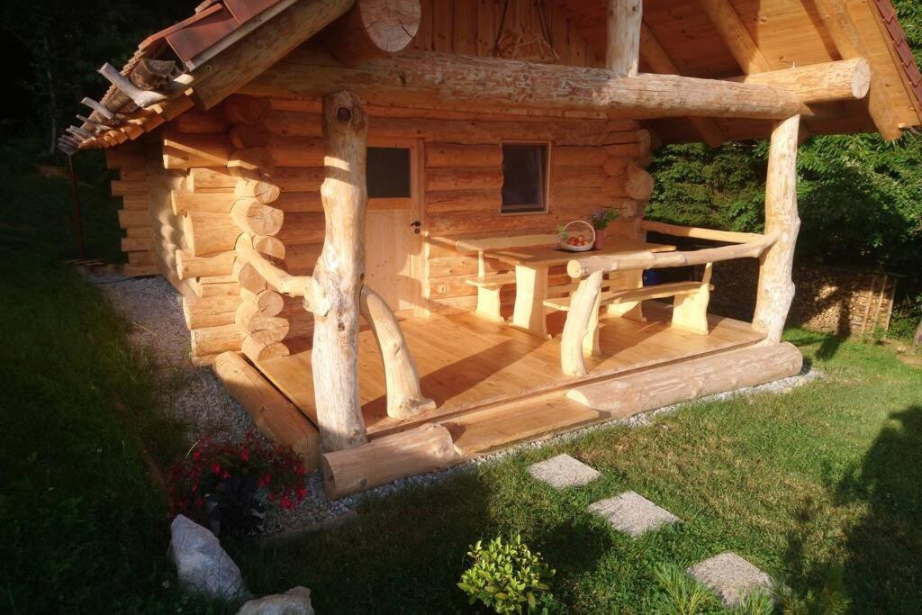 Hut At The Forest Male Brusnice Zewnętrze zdjęcie